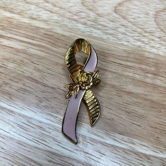 Avon, Vintage Breast Cancer Awareness Ribbon Pin, Pink & Gold Tone, Rose Accent - Picture 1 of 4